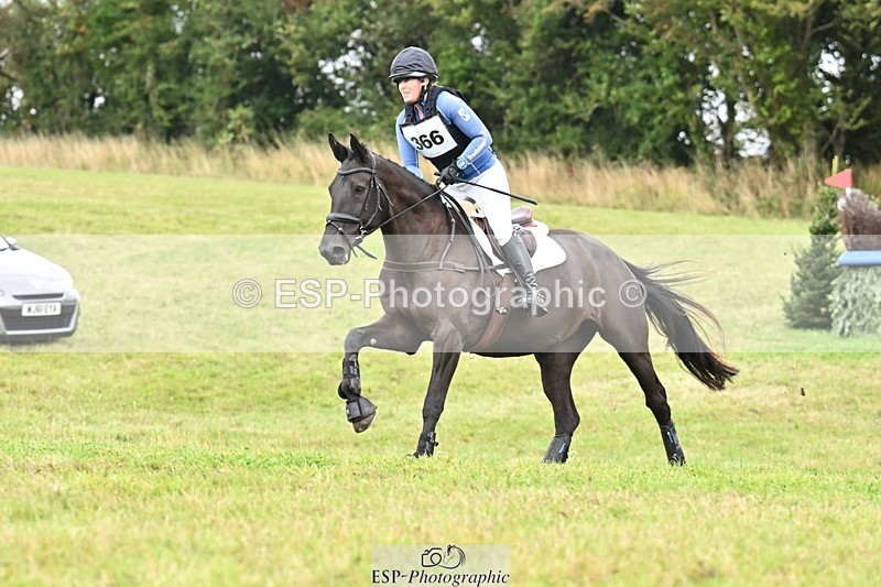 250831-112228-07769 - H-366-Kerry.Gibson