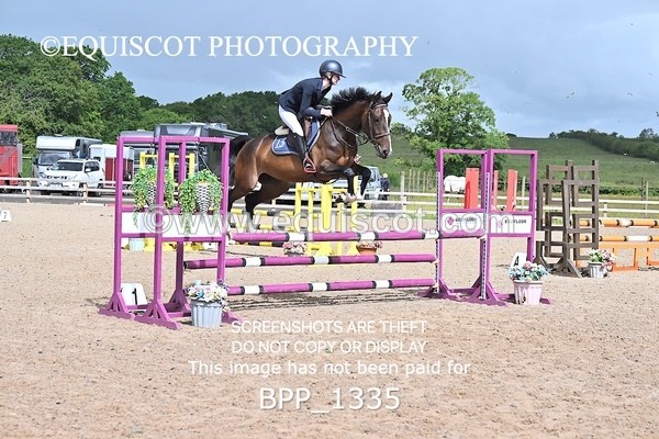 BPP_1335 - CLASS 10 SAT Senior BritiNovice/ 90cm Open
