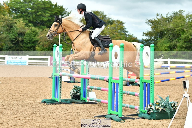 230813A-104313-11522 - Cls 40 A&B Senior Discovery & 1m Open