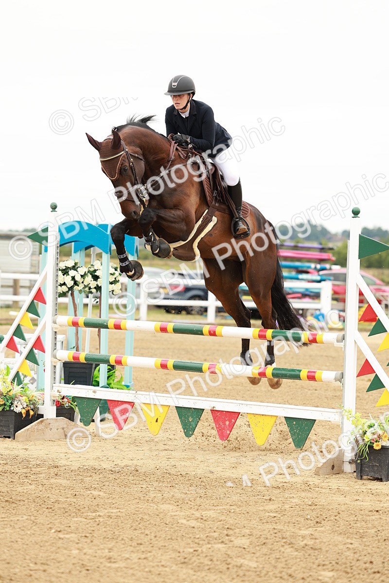 SBM_016589 - Class 20 - Senior Newcomers - 1.10m