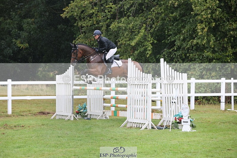 250830A-141606-06927 - Cls 16 Snr Newcomers and 1.10m Open