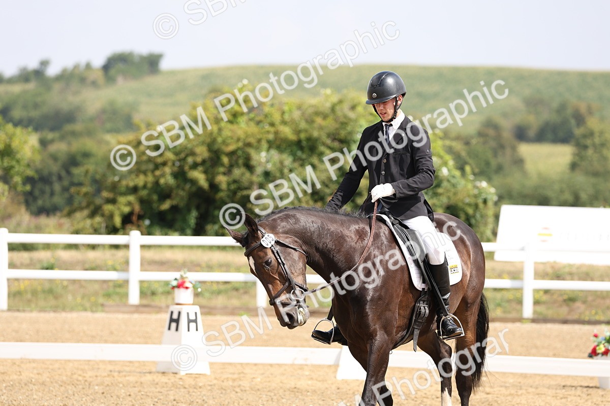 SBM_005907 - Class 6 - Novice 6 - 10.26-11.29