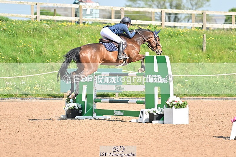 240512A-154031-19601 - Cls 51 Foxhunter