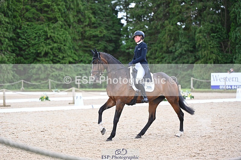 240524-142044-10211 - 530-GLOBAL_FAERLIE_FLASHY-Sanne_de_Jong