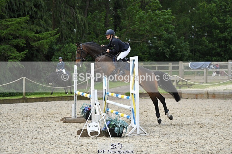 230514-114001-10188 - Cls 33b Snr 1.00m Open Final