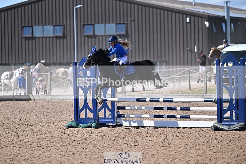 250627-161730-00672 - Cls 6 Stepping Stones 128cm and 138cm