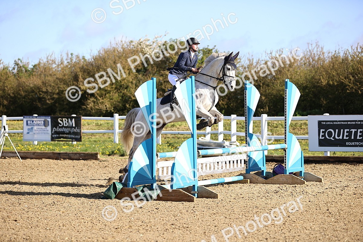 SBM_002831 - Class 14 - Clear Round