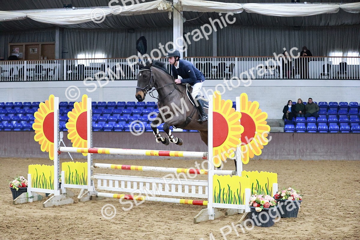 SBM_001402 - Class 4 - Senior Newcomers - 1.10m