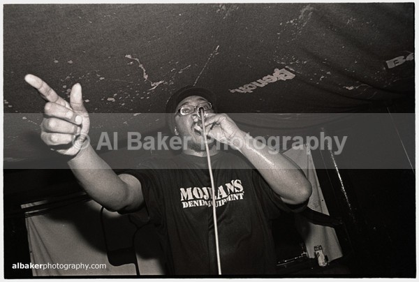 26 - Friends-&-Family @ the-roadhouse 07.04.01