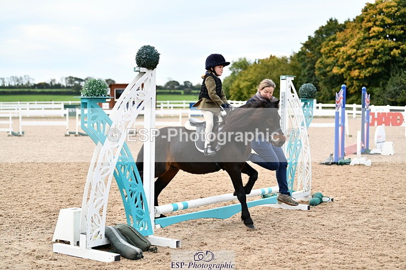 241013B-095647-00299 - Cls 1 Clear Round