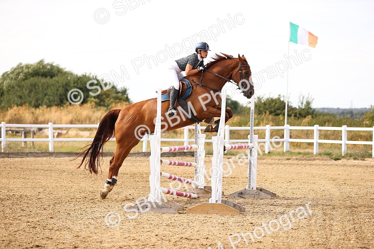 SBM_001548 - Class 6 - Senior Newcomers 1.10m