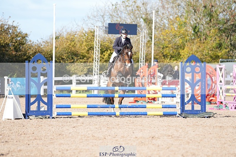 251025-130654-00477 - Cls 9 Pony Winter Discovery and 90cm