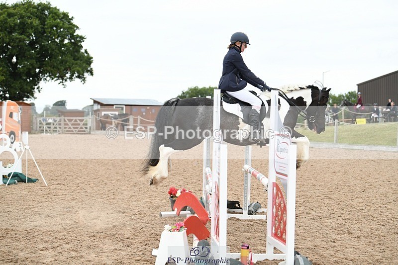 250807-103945-00241 - 80cm Round 1