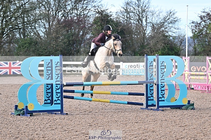 251126-095834-00091 - Cls 0 + 1, Clear Round, British Novice and 90cm