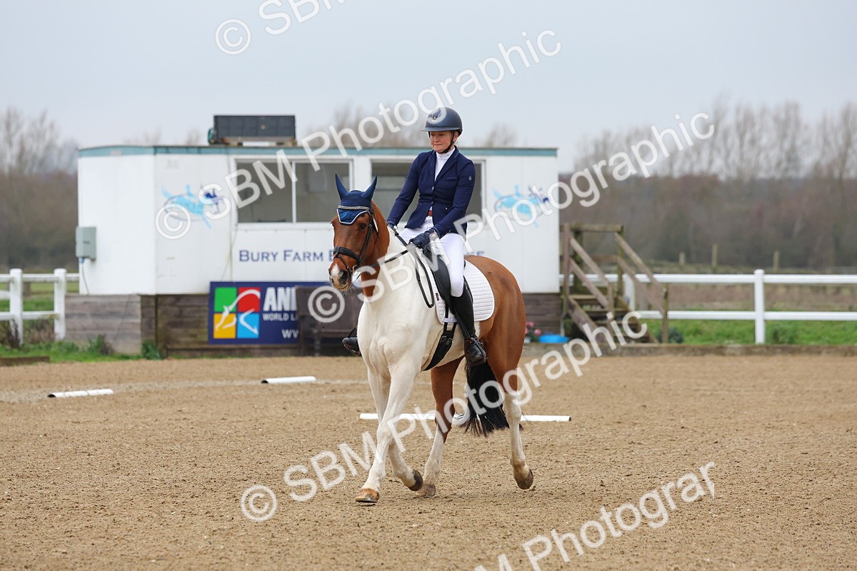 SBM_001184 - Class 8-11 - Novice 2 - Elementary 2