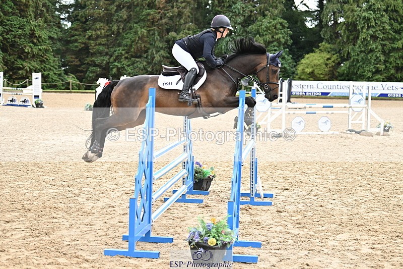 250706A-112229-18448 - Cls 48 Snr 1.05m Grand Prix