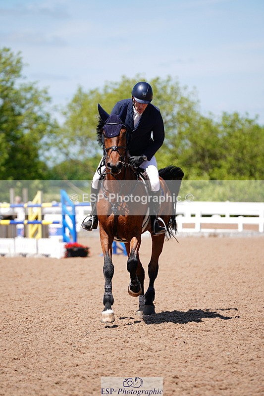 240525A-130932-06129 - Cls 17 National 1.30m