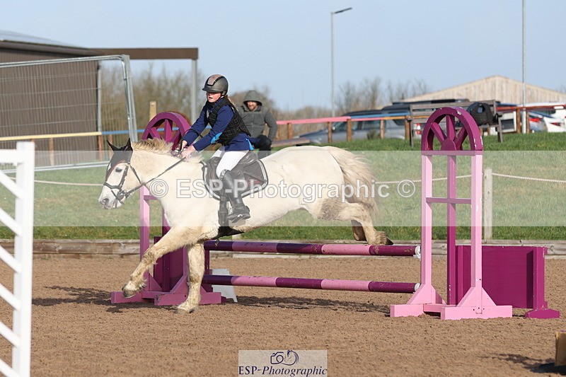 240210A-104409-00557 - Cls 17+18 Club and Schools 70cm