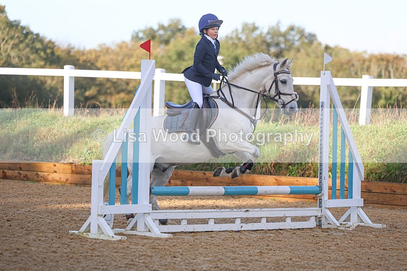 3E7A2325 - Class 2: 50cm Restricted