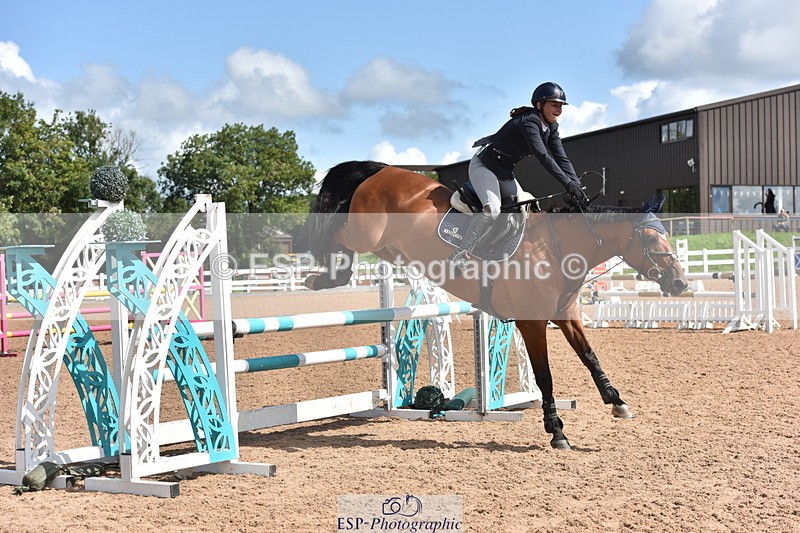 230806A-105536-01270 - Cls 17 Snr Discovery & 1m Open