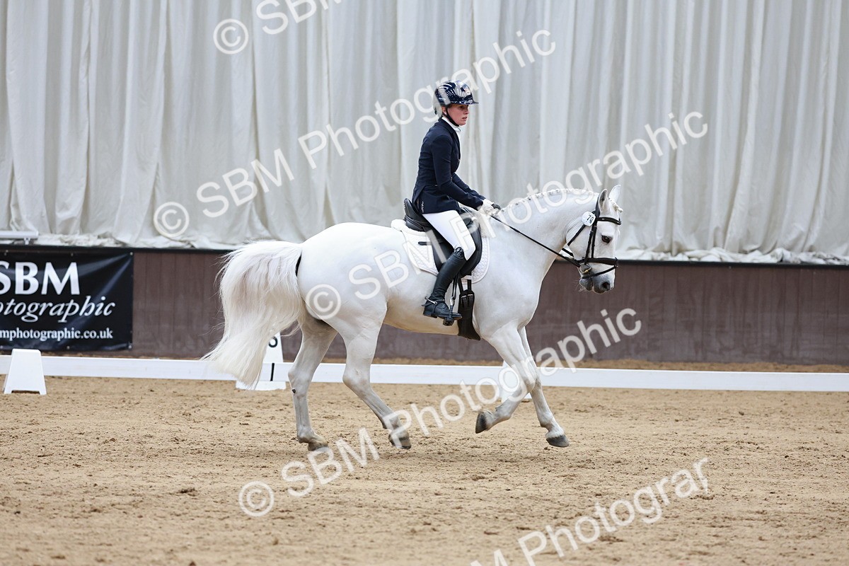 SBM_008945 - Class 6b - Novice 6 - 11.02-12.19