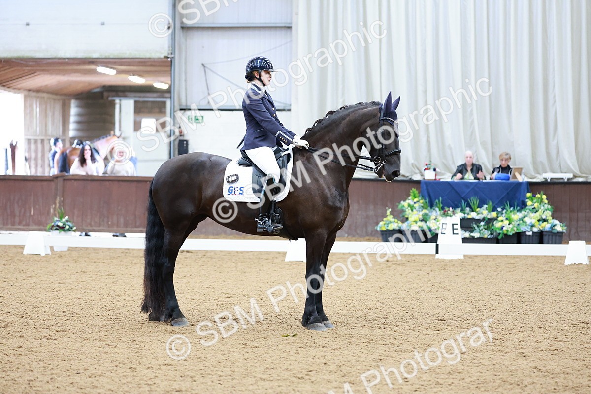 SBM_005861 - Class 3 - Medium 6 - 14.40-15.52