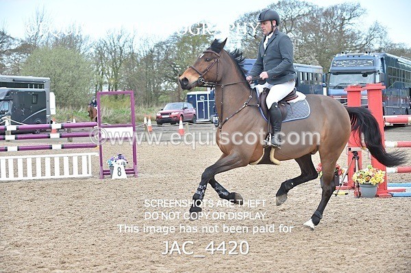 JAC_4420 - CLASS 10 SAT Senior Foxhunter/ 1.20m Open