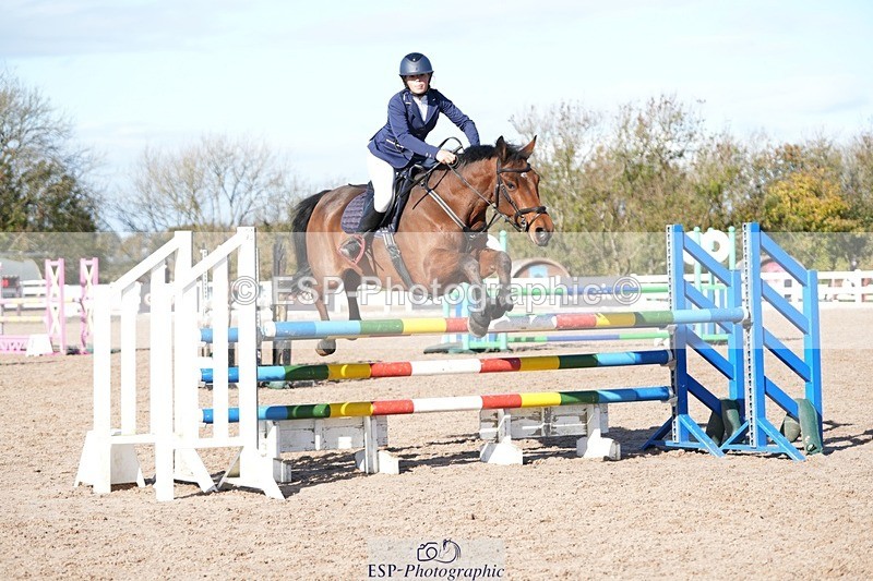 251025-132913-00534 - Cls 10 Pony Newcomers and 1m