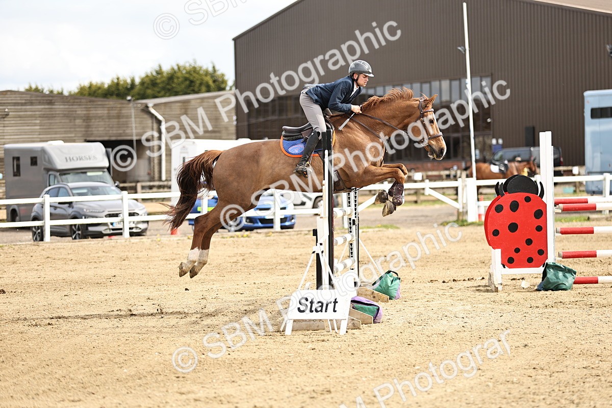 SBM_001512 - Class 5 -Senior Foxhunter - 1.20m