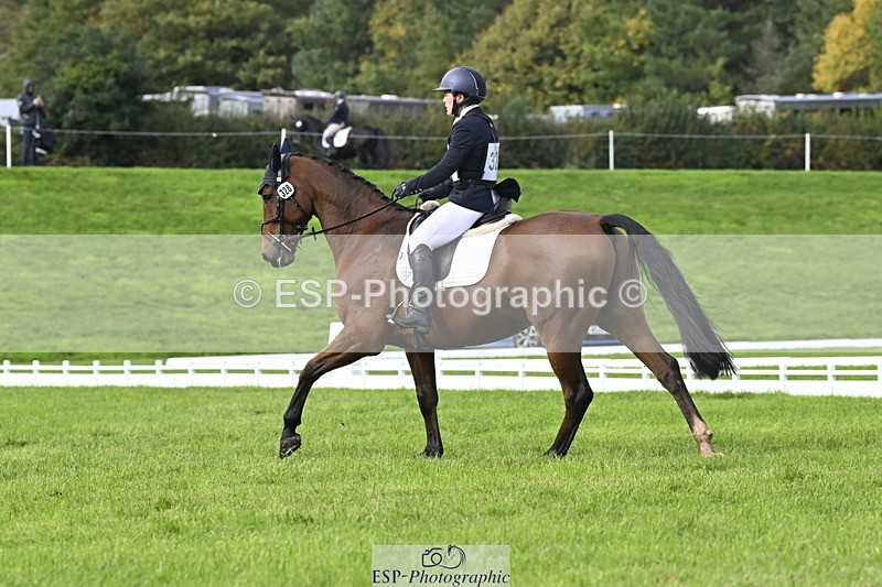 251023A-140849-04259 - D-328-Julia.Knight-Jones