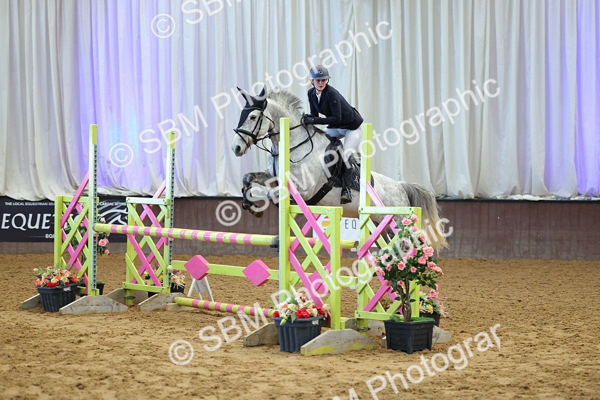 SBM_005576 - Class 22 - Bliss of London Novice Winter Championship Qualifier 90cm