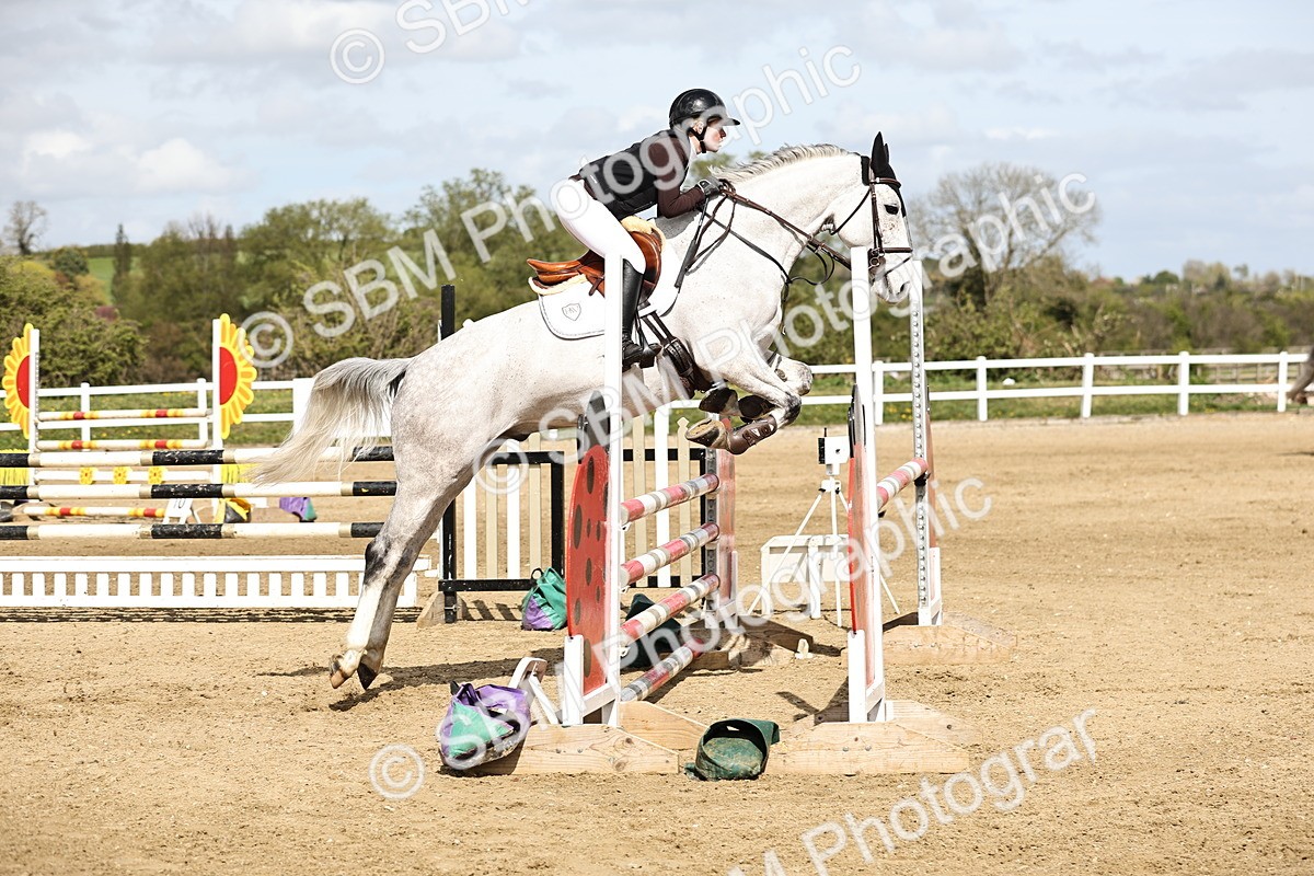 SBM_001191 - Class 4 - Senior Newcomers - 1.10m