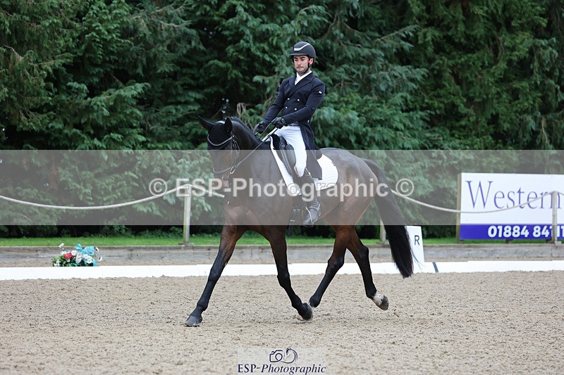 241024-122406-02044 - 051-Tommy.Greengard-BALLADEER.KILBRICKENS.LAD