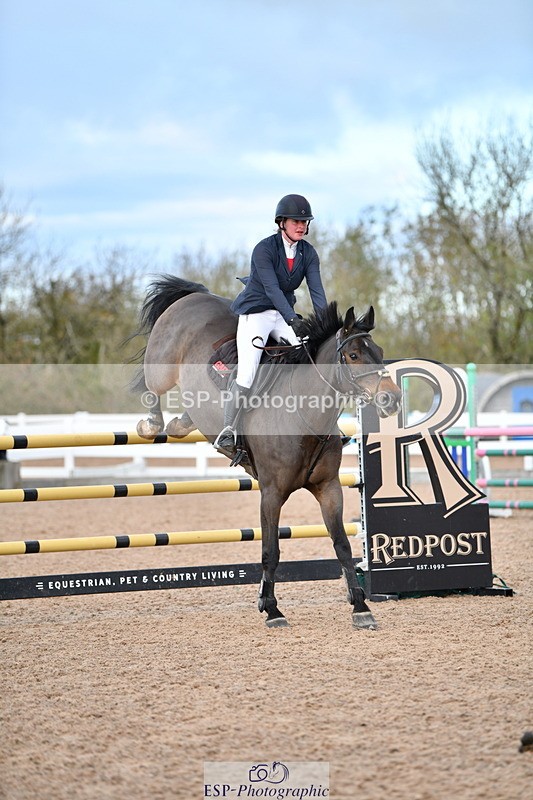 231110A-155218-01089 - Cls 7 National 1.30m Open