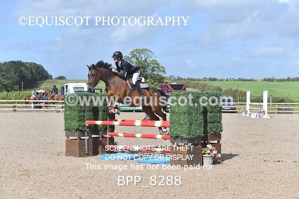 BPP_8288 - CLASS 35 SUN 2ND ROUND Equiyd 0.95m Amateur Championship Qualifier