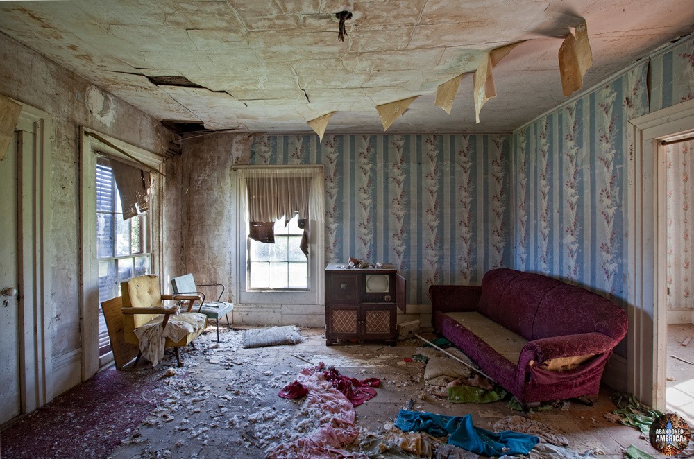 Abandoned house - Matthew Christopher's Abandoned America