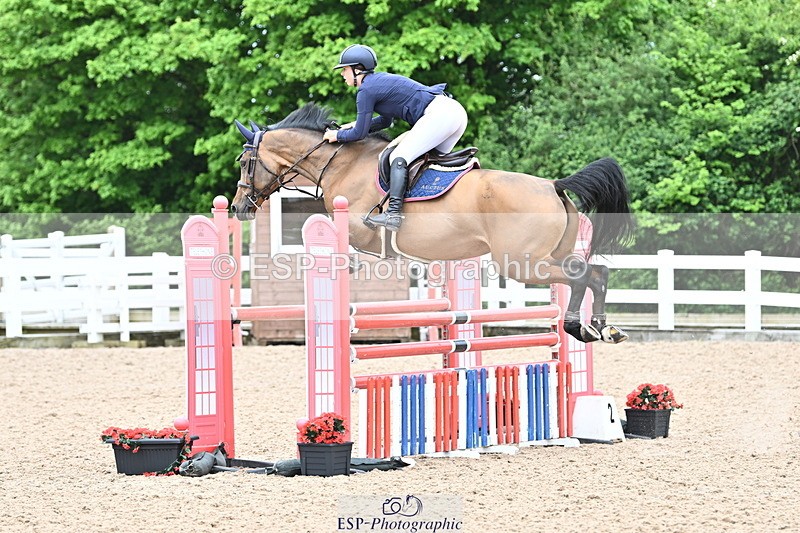 240523A-104611-01572 - Cls 1 Snr 1.05m and 1.10m