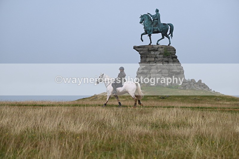 DSC_3986 - Time at Statue 14:56 to 15:05