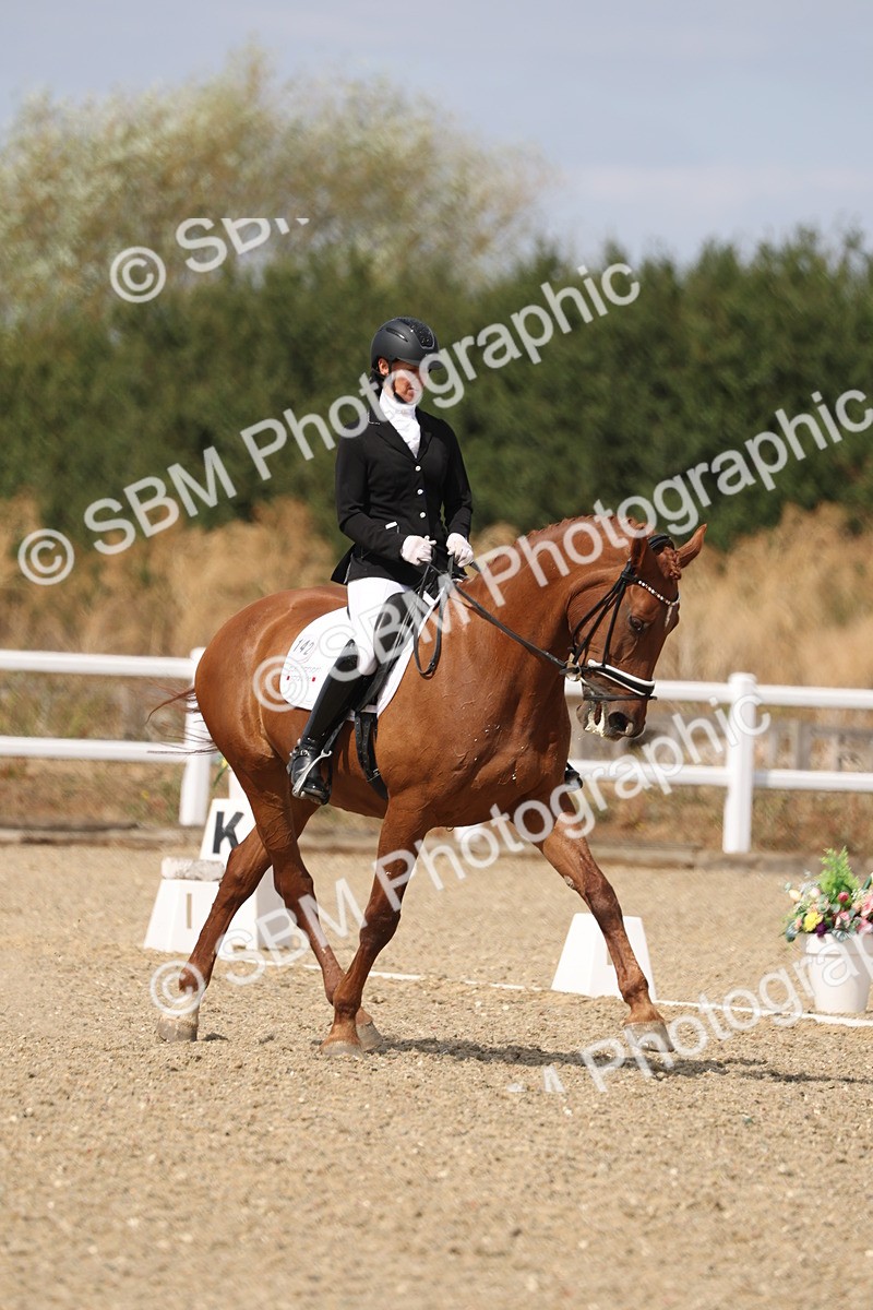 SBM_021827 - Class 22 - M5 Silver13.03.14.07