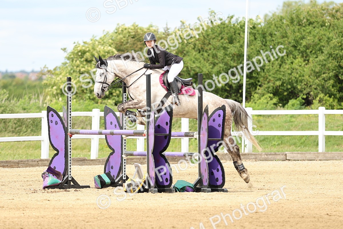 SBM_000980 - Class 4 - Senior Newcomers - 1.10m