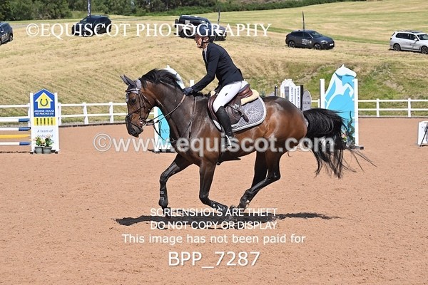 BPP_7287 - CLASS 14 FRI Nupafeeds Senior Dicovery/1m open