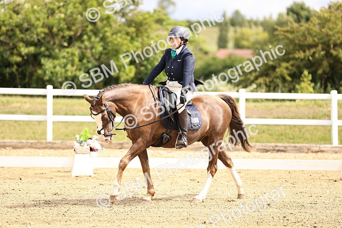 SBM_001908 - Class 2 - Novice 4 - 10.36-11.39