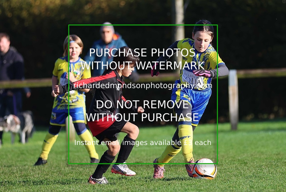 533A3028 - Kendal United Girls U9 gallery