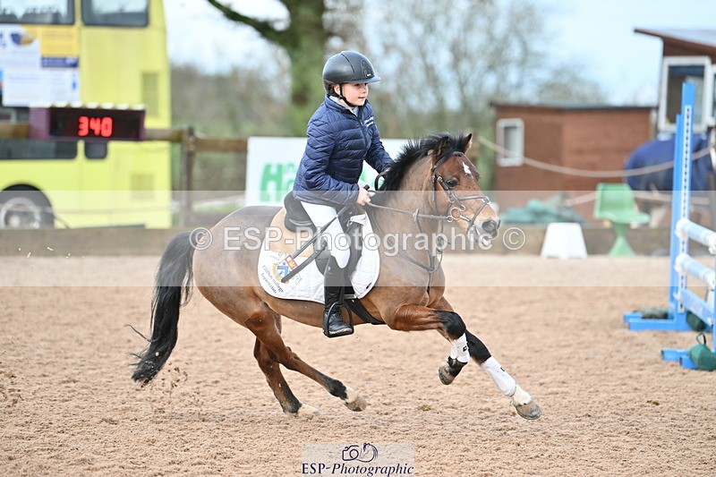 231203A-113301-00864 - Cls 16+17 Club and Schools 80cm