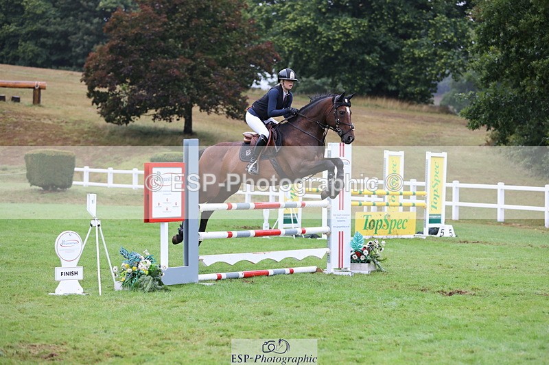 250830A-143635-07049 - Cls 16 Snr Newcomers and 1.10m Open