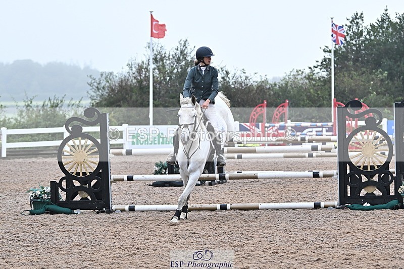 241006A-102850-06110 - Cls 24 95cm Nat Am Quals