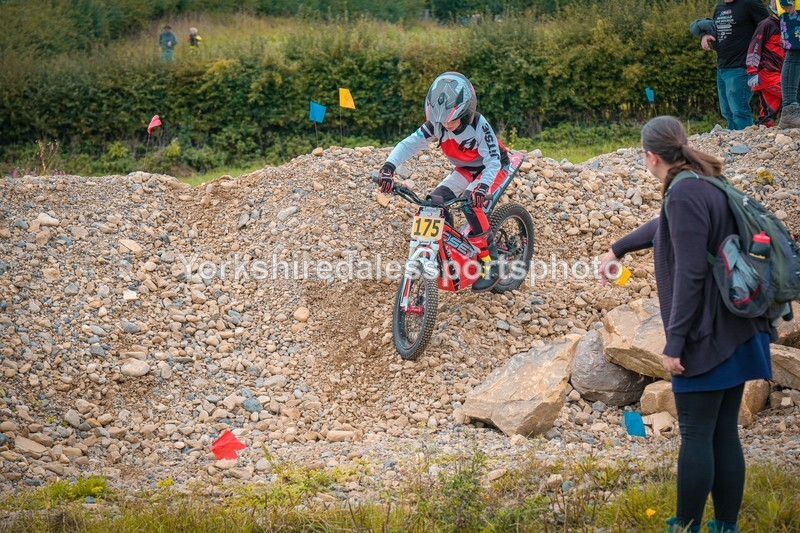 DSCF0149 - Ripon MC Trial 27/09- kids