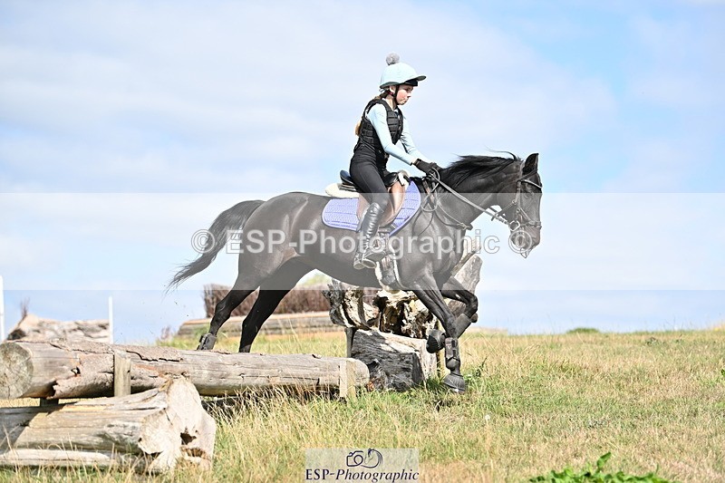 250821B-105324-00188 - Group B - Danielle