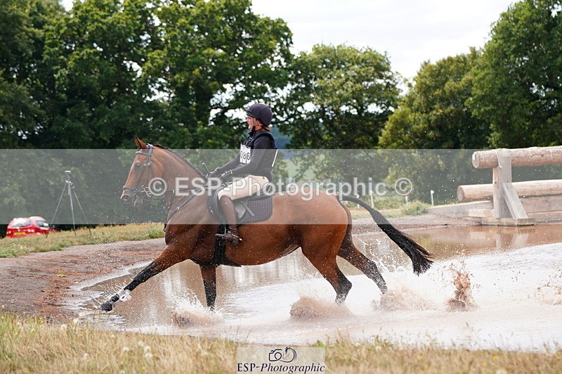 250802A-132130-04752 - B-086-Jordanne.Hobbs-FLASH.DIVA