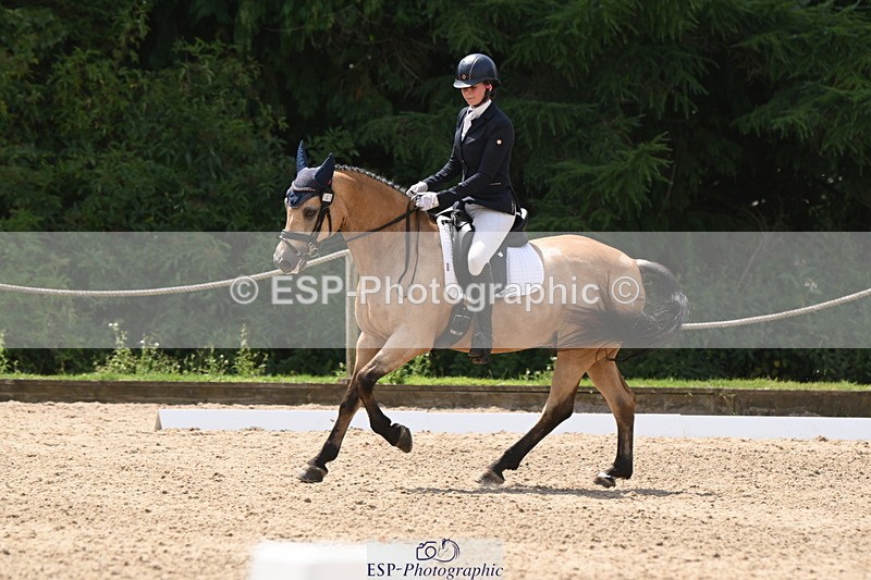 250719A-125716-05205 - 141-Chloe.Dunn-Towerhill.Shamie